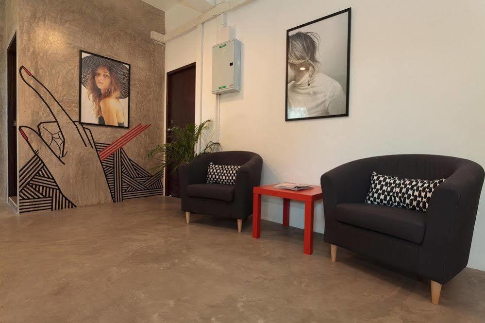 Kama Bangkok Bed & Breakfast Exterior photo