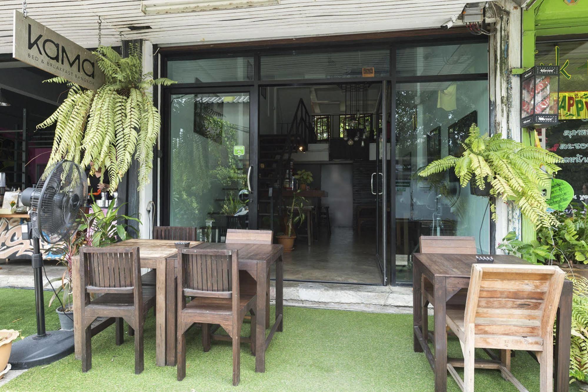 Kama Bangkok Bed & Breakfast Exterior photo